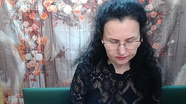 Snapshot of Miroslava_Happi chatting on 05/29/26, 05:35 Miroslava Happi online show from 05/29/26, 05:35
