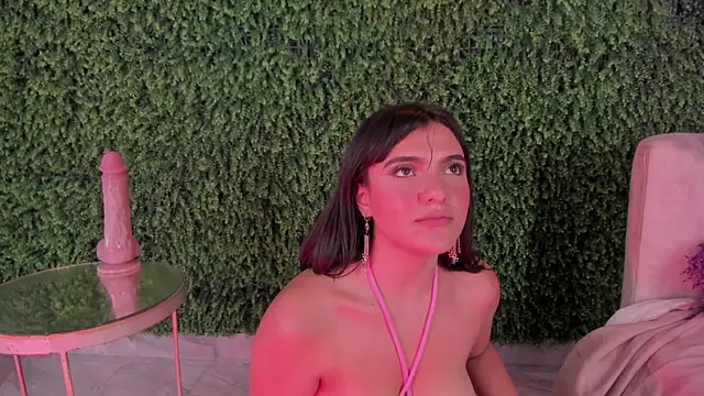 emmiily z online show from 03/21/25, 01:34