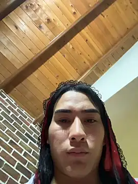 danna alvarez online show from 11/10/25, 05:12