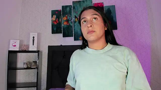 Selena fox7 online show from 10/04/25, 05:09