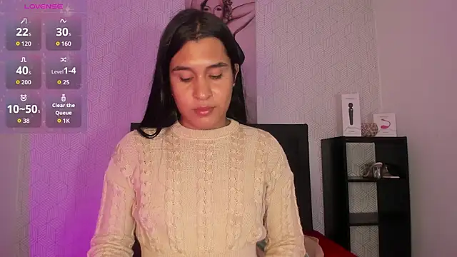 Selena fox7 online show from 04/05/26, 03:35