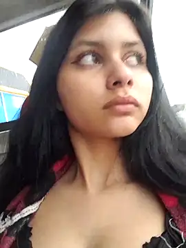 CHLOE ISABELL online show from 02/24/25, 10:03