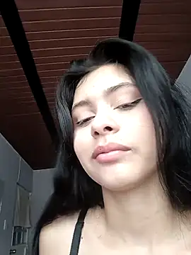 CHLOE ISABELL online show from 11/27/25, 07:14