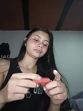 CHLOE ISABELL online show from 02/24/26, 11:33