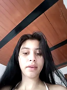 CHLOE ISABELL online show from 09/28/25, 04:58