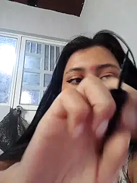 CHLOE ISABELL online show from 09/15/25, 03:34