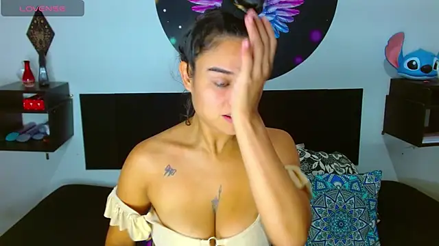 Ana Riderr online show from 10/22/25, 12:54