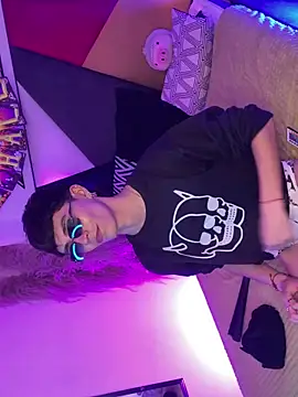 MaikyCooper online show from 10/30/25, 12:31