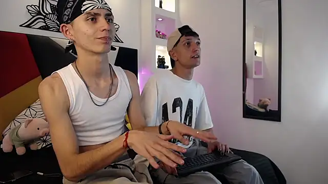 MaikyCooper online show from 02/28/25, 05:15