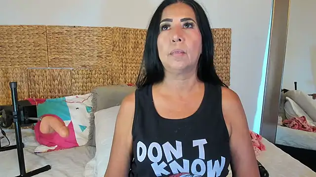 Jackiehmilf52 online show from 06/06/26, 01:27