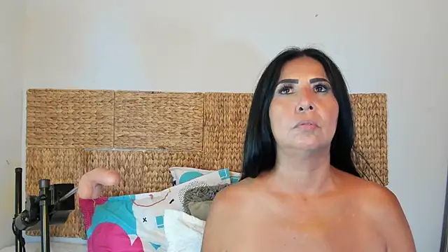 Snapshot of Jackiehmilf52 chatting on 05/15/26, 02:53 Jackiehmilf52 online show from 05/15/26, 02:53