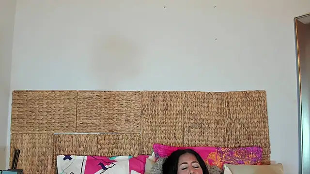 Snapshot of Jackiehmilf52 chatting on 03/25/26, 01:28 Jackiehmilf52 online show from 03/25/26, 01:28