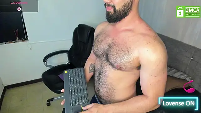 Luke Diaz7 online show from 11/11/25, 12:05