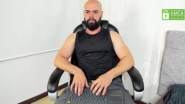 Luke Diaz7 online show from 01/11/26, 03:41