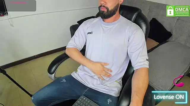 Luke Diaz7 online show from 11/25/25, 03:29