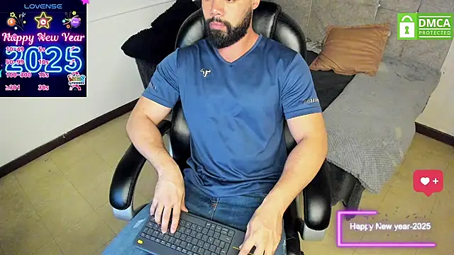 Luke Diaz7 online show from 12/15/25, 02:06