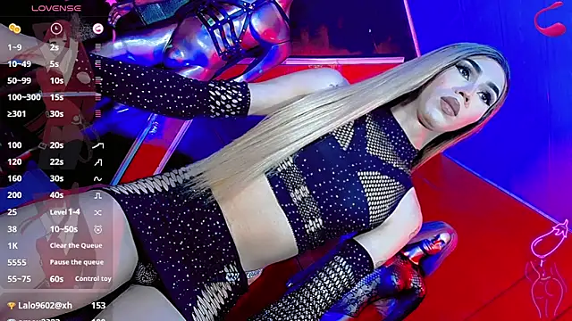 Snapshot of emelly_horny_ chatting on 02/10/26, 06:40 emelly horny online show from 02/10/26, 06:40