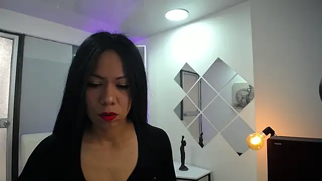 Snapshot of Katelady chatting on 03/10/25, 04:25 Katelady online show from 03/10/25, 04:25