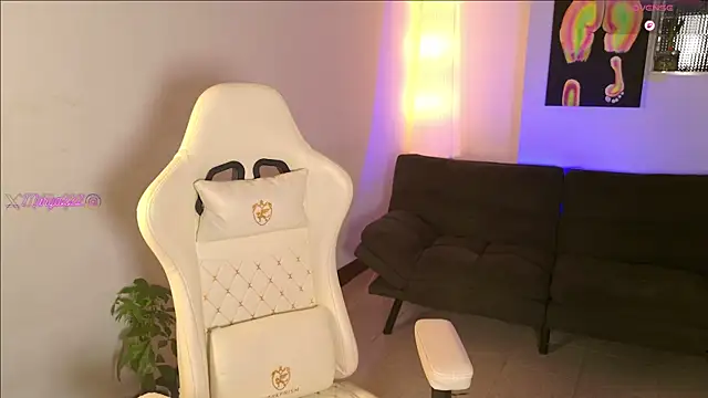 Snapshot of Maryybellax chatting on 07/17/26, 12:30 Maryybellax online show from 07/17/26, 12:30