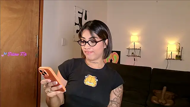 Snapshot of Maryybellax chatting on 07/05/26, 01:32 Maryybellax online show from 07/05/26, 01:32