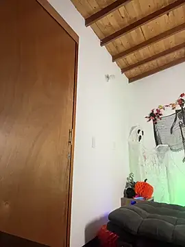 Maryybellax online show from 11/05/25, 10:35