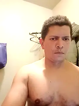 machoactivo1 online show from 02/08/25, 04:35