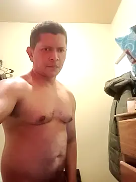 machoactivo1 online show from 03/17/25, 08:07