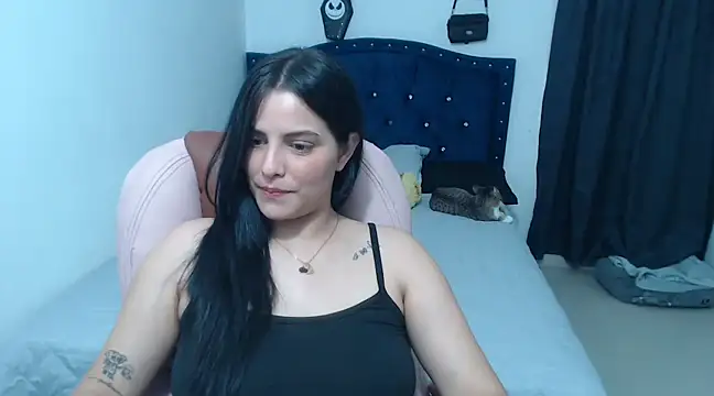 atenea 02 love online show from 02/23/25, 05:34