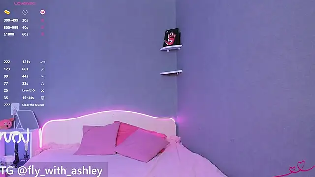 Snapshot of ashley_lovestory chatting on 12/15/25, 05:46 ashley lovestory online show from 12/15/25, 05:46