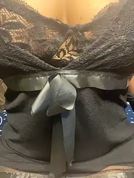 MAHI-MISHRA-69 online show from 02/25/26, 08:25