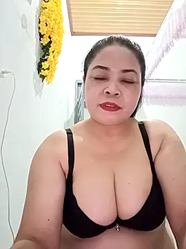 Snapshot of Baby-bigtits2024 chatting on 02/26/25, 02:59 Baby-bigtits2024 online show from 02/26/25, 02:59