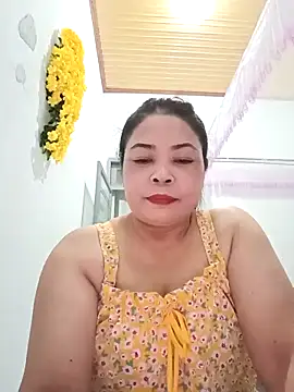 Snapshot of Baby-bigtits2024 chatting on 03/20/25, 12:32 Baby-bigtits2024 online show from 03/20/25, 12:32