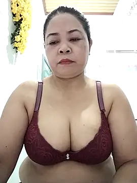 Snapshot of Baby-bigtits2024 chatting on 10/02/25, 10:13 Baby-bigtits2024 online show from 10/02/25, 10:13