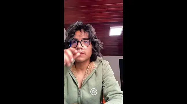 Snapshot of shadowsofgarden chatting on 02/09/25, 05:22 shadowsofgarden online show from 02/09/25, 05:22