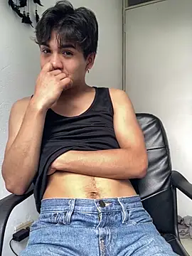 shadowsofgarden online show from 04/04/26, 06:03