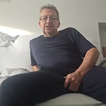 mann4u147 online show from 10/24/25, 03:55