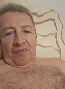 mann4u147 online show from 09/25/25, 10:49