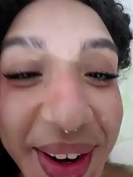 Majo BigTits online show from 10/26/25, 01:44