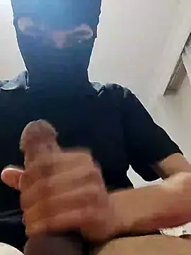 Snapshot of bigsevenkizlar chatting on 03/11/25, 04:07 bigsevenkizlar online show from 03/11/25, 04:07