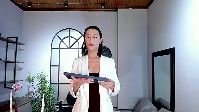 Georgina Palacios  online show from 02/15/26, 04:02