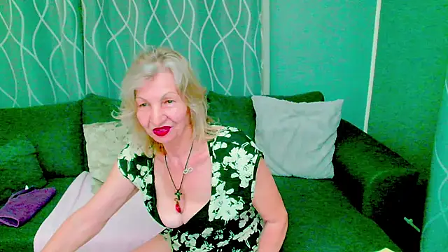 adeleadison online show from 10/21/25, 05:45