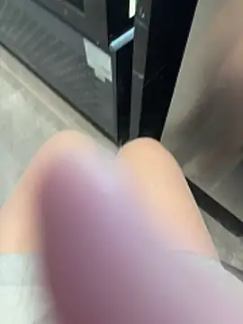 Mia-77 online show from 04/07/26, 05:09