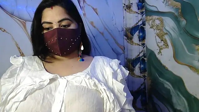 Snapshot of seetatiwari chatting on 04/18/26, 06:32 seetatiwari online show from 04/18/26, 06:32