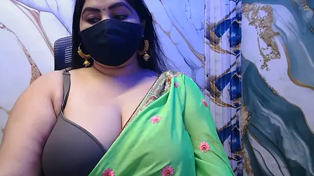 Snapshot of seetatiwari chatting on 04/17/26, 05:27 seetatiwari online show from 04/17/26, 05:27