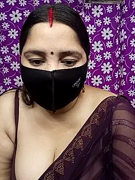 Snapshot of seetatiwari chatting on 03/01/25, 04:11 seetatiwari online show from 03/01/25, 04:11