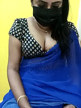 Snapshot of Thamarai28 chatting on 03/19/25, 04:57 Thamarai28 online show from 03/19/25, 04:57