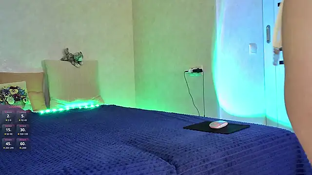 Roseaa online show from 04/02/26, 05:47