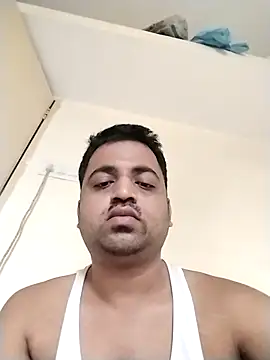 Vij717 online show from 09/13/25, 01:49