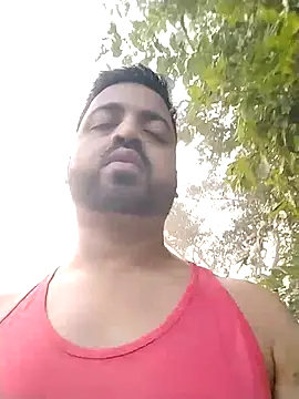 Vij717 online show from 10/28/25, 01:39