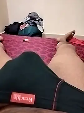 Vij717 online show from 02/26/25, 12:41